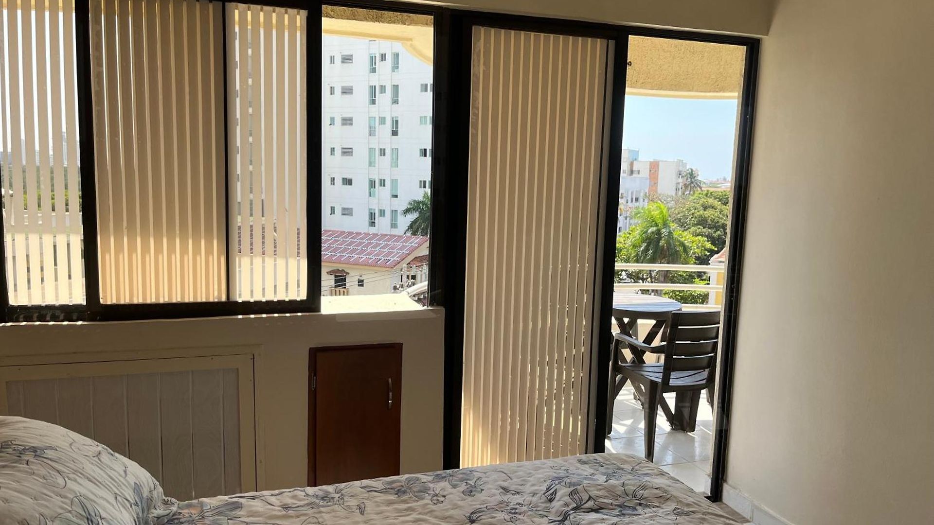 Cabrero, Cerca De La Ciudad Amurallada Y Playa Apartment *