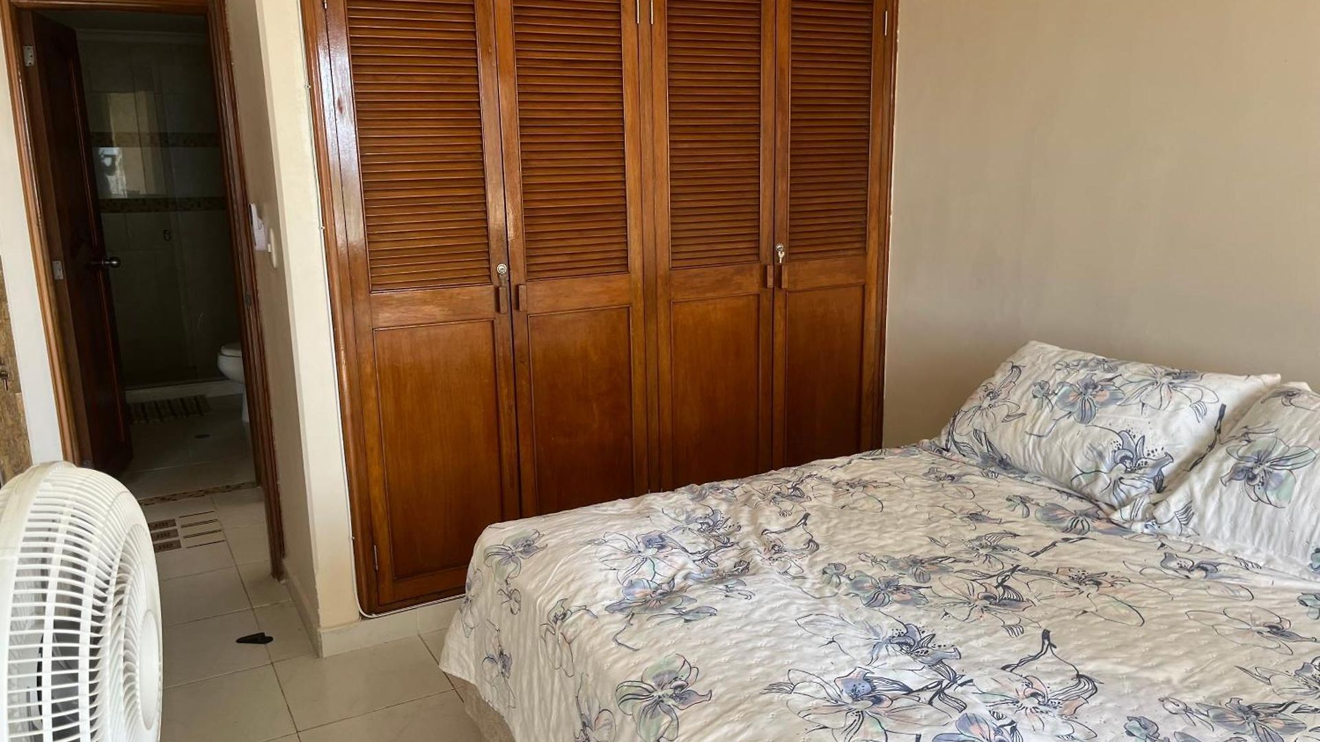 Apartment Cabrero, Cerca De La Ciudad Amurallada Y Playa Cartagena