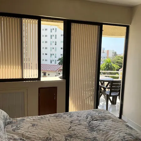 Cabrero, Cerca De La Ciudad Amurallada Y Playa Apartamento *