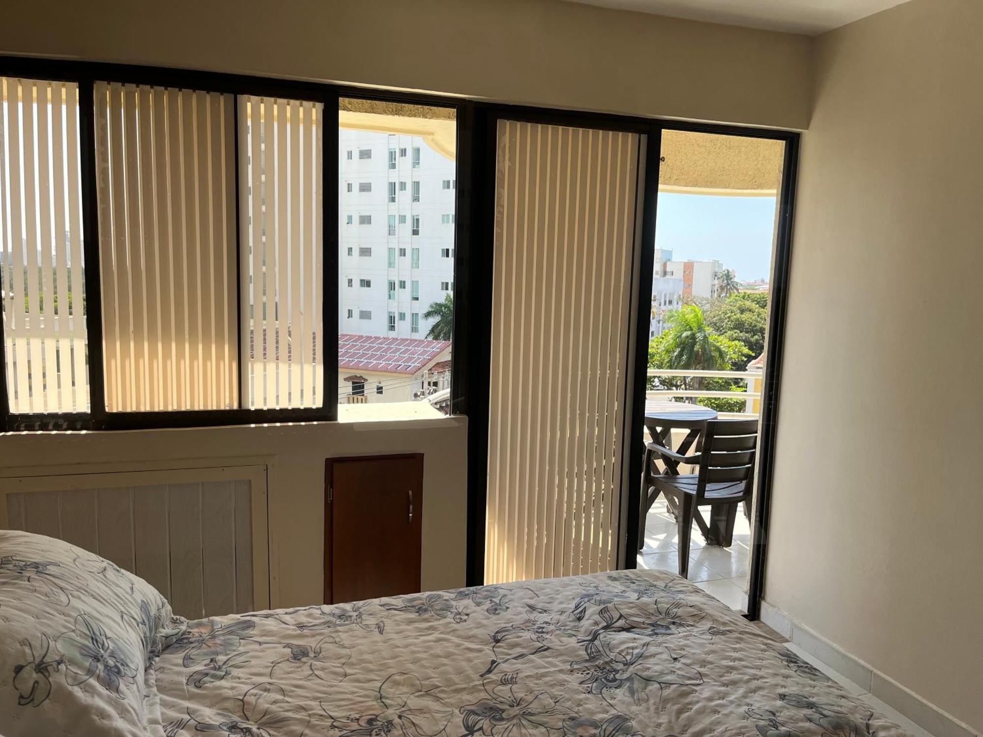 Cabrero, Cerca De La Ciudad Amurallada Y Playa Apartamento *