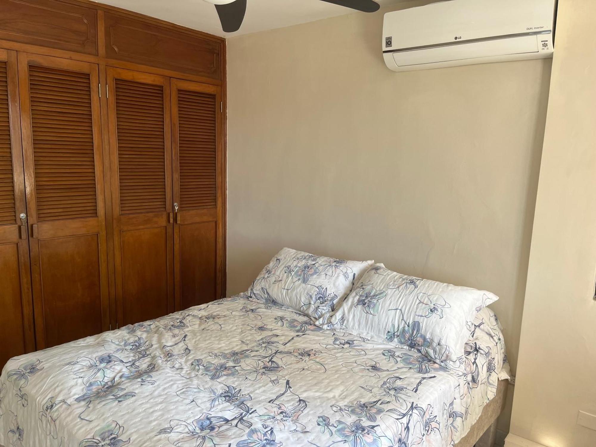 Cabrero, Cerca De La Ciudad Amurallada Y Playa Apartamento *